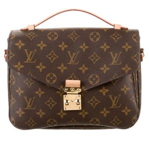 Louis Vuitton Monogram Pochette Métis